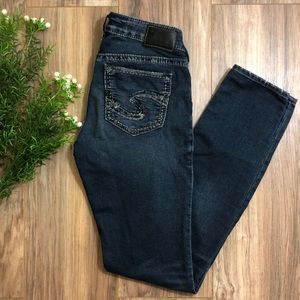 Silver mid super skinny suki joga jeans sz 26